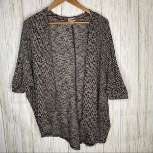 🍋 Mossimo Supply CO Short sleeve shawl cardigan